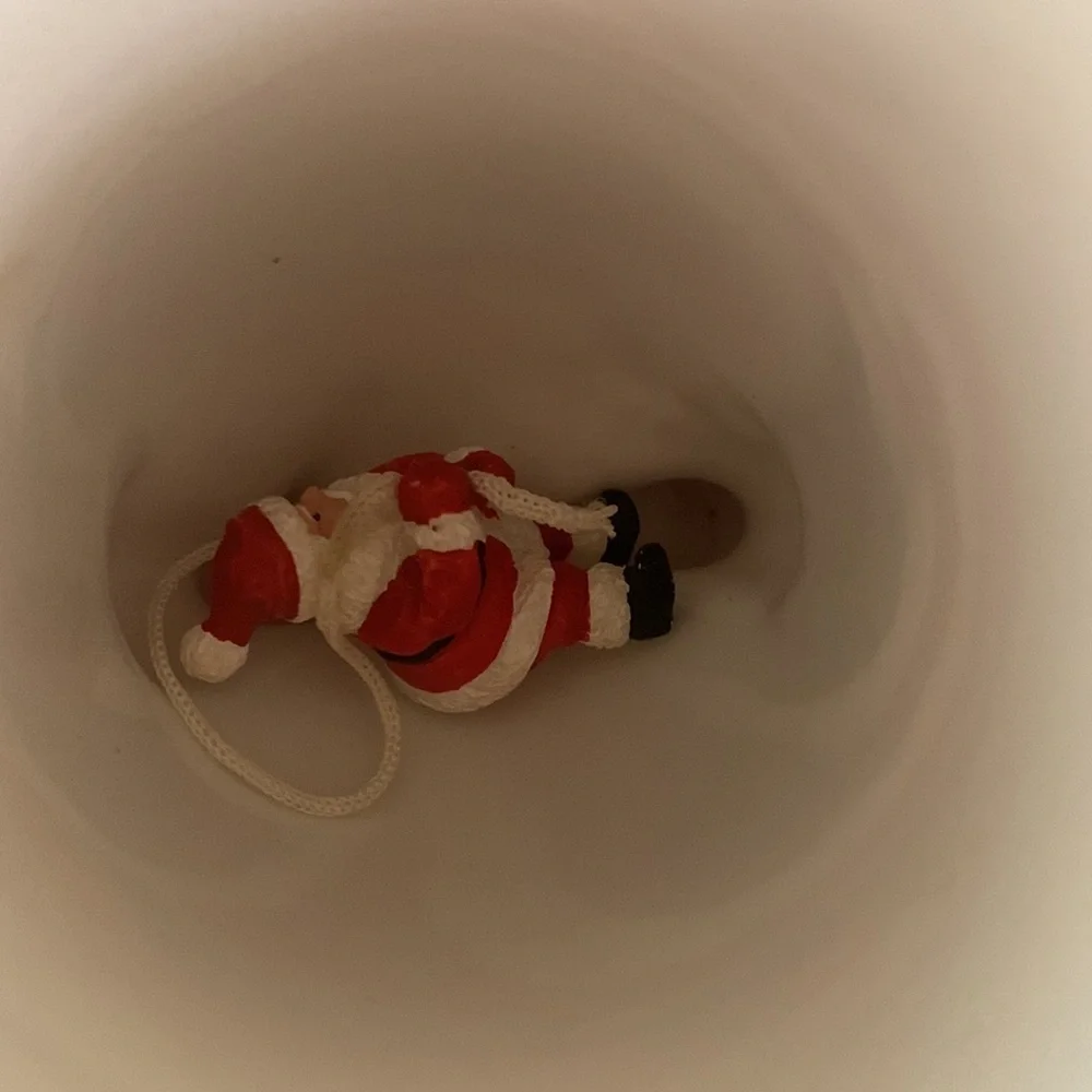 NFL 2004 Patriots Santa Ornament Ceramic